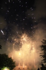 Feu d artifice 4 * 5184 x 3456 * (8.58MB)